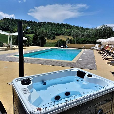 Valfabbrica Agriturismo La Terrazza מראה חיצוני תמונה