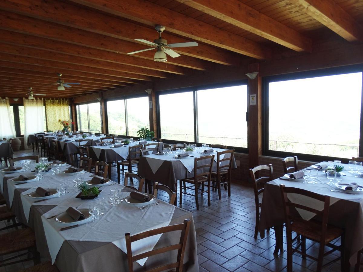 Valfabbrica Agriturismo La Terrazza מראה חיצוני תמונה