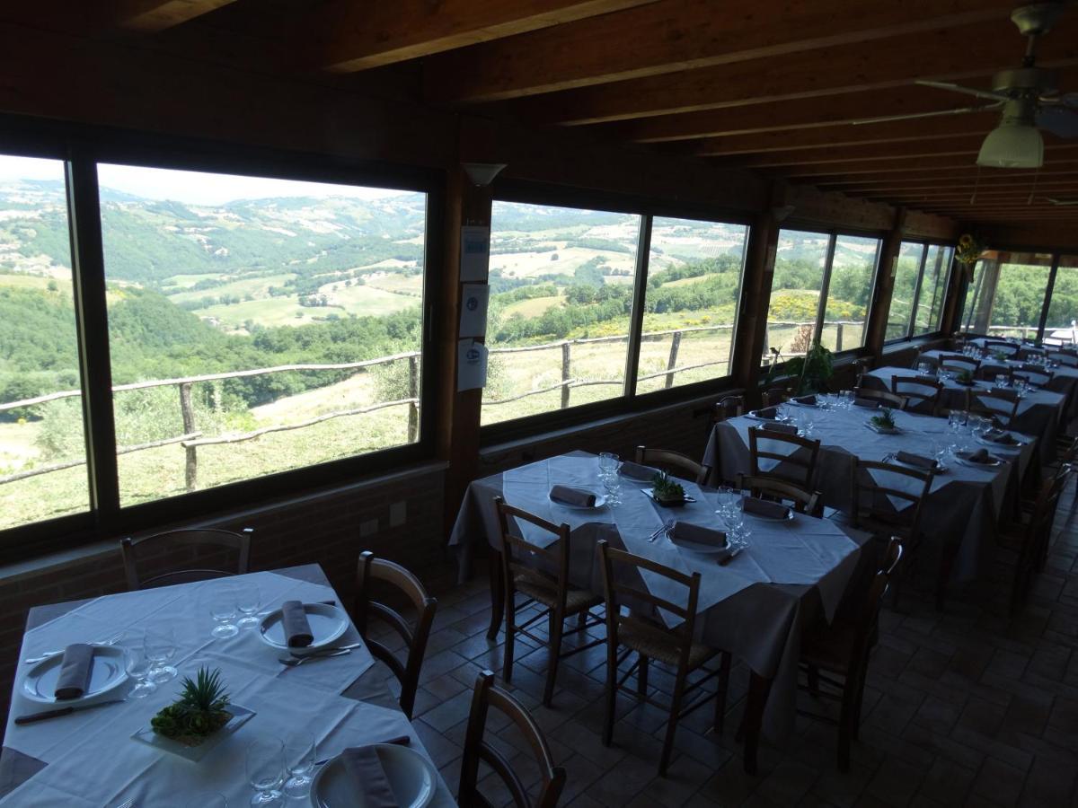 Valfabbrica Agriturismo La Terrazza מראה חיצוני תמונה